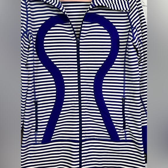 LULULEMON In Stride Stripe Jacket 12* - Picture 3 of 6